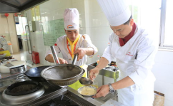 上海西餐培训,打造专业西厨，开启美食职业新篇章