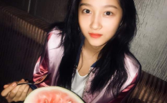 娱乐吃瓜酱拍照技巧,娱乐吃瓜酱教你轻松拍出诱人美食照