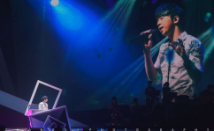光良深圳演唱会,浪漫旋律点亮鹏城夜空